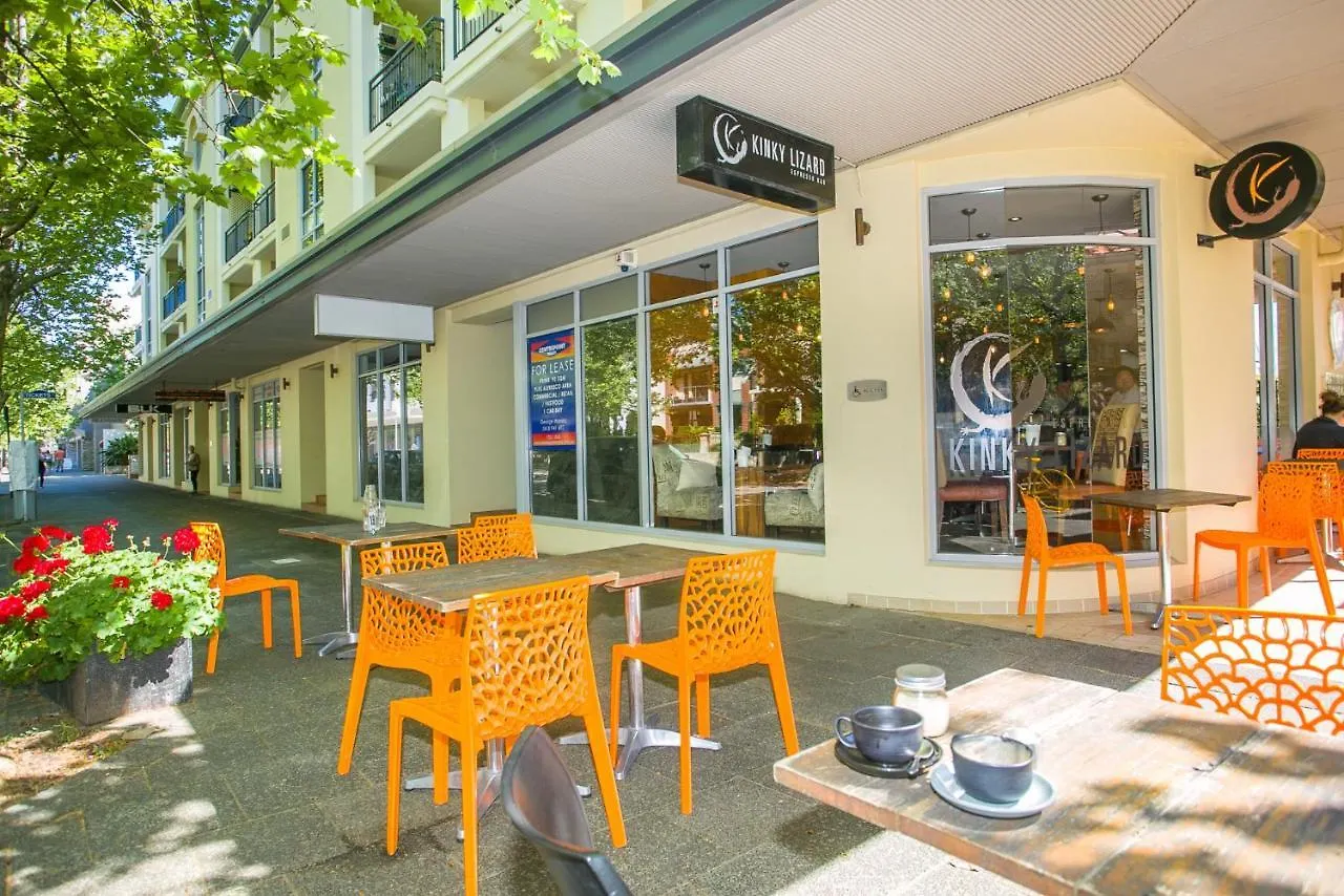 Roya63/20 - Royal Respite Apartamento Perth
