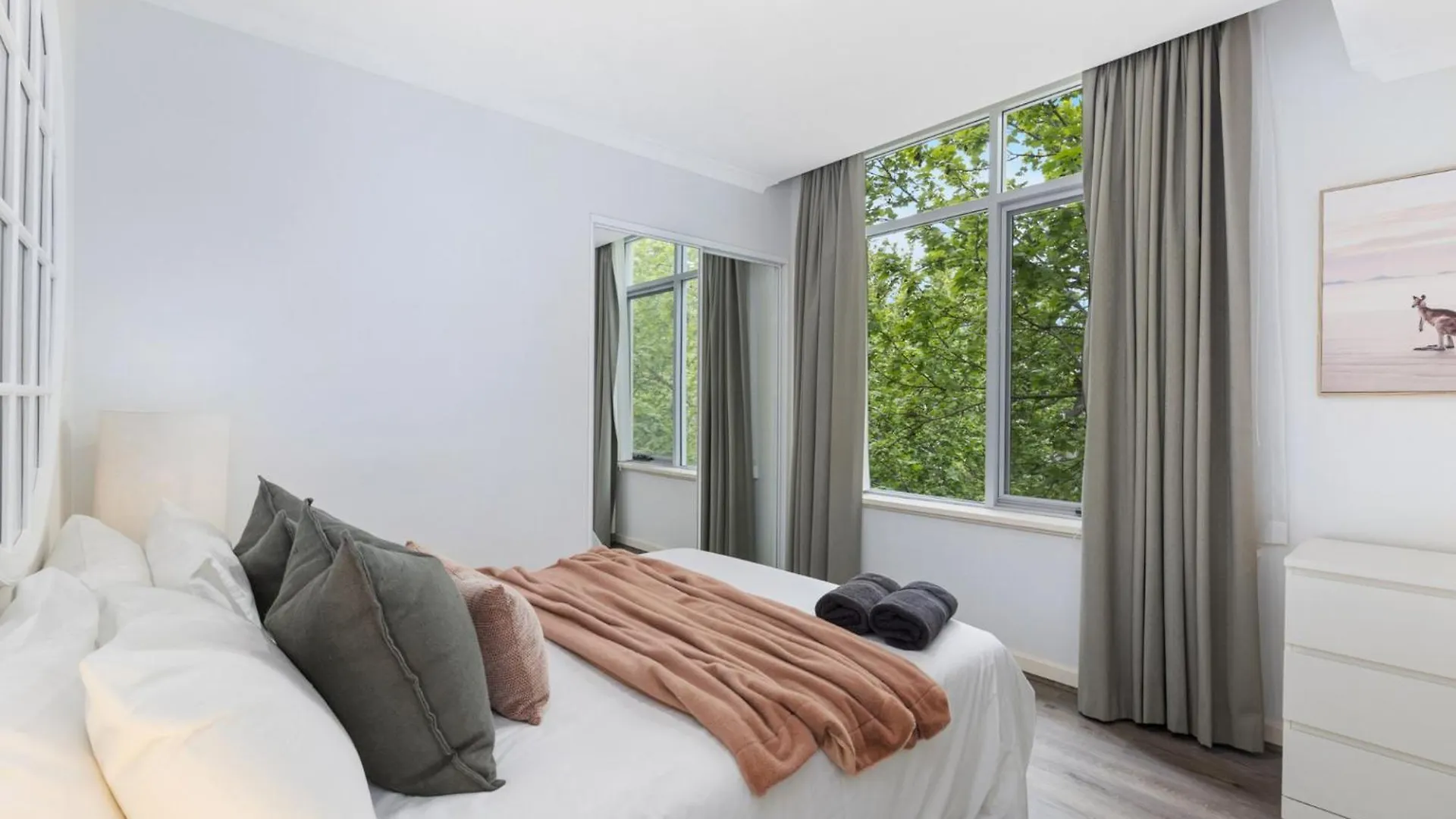 Roya63/20 - Royal Respite Apartamento Perth Austrália